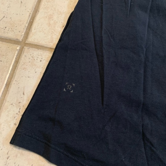 Lululemon "We The North(east) DC" Graphic T-shirt - Black - Size M - Picture 2 of 5